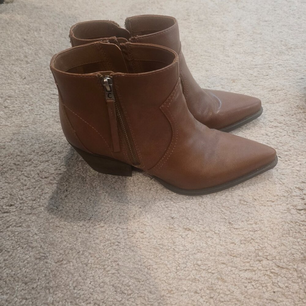 Women's boots